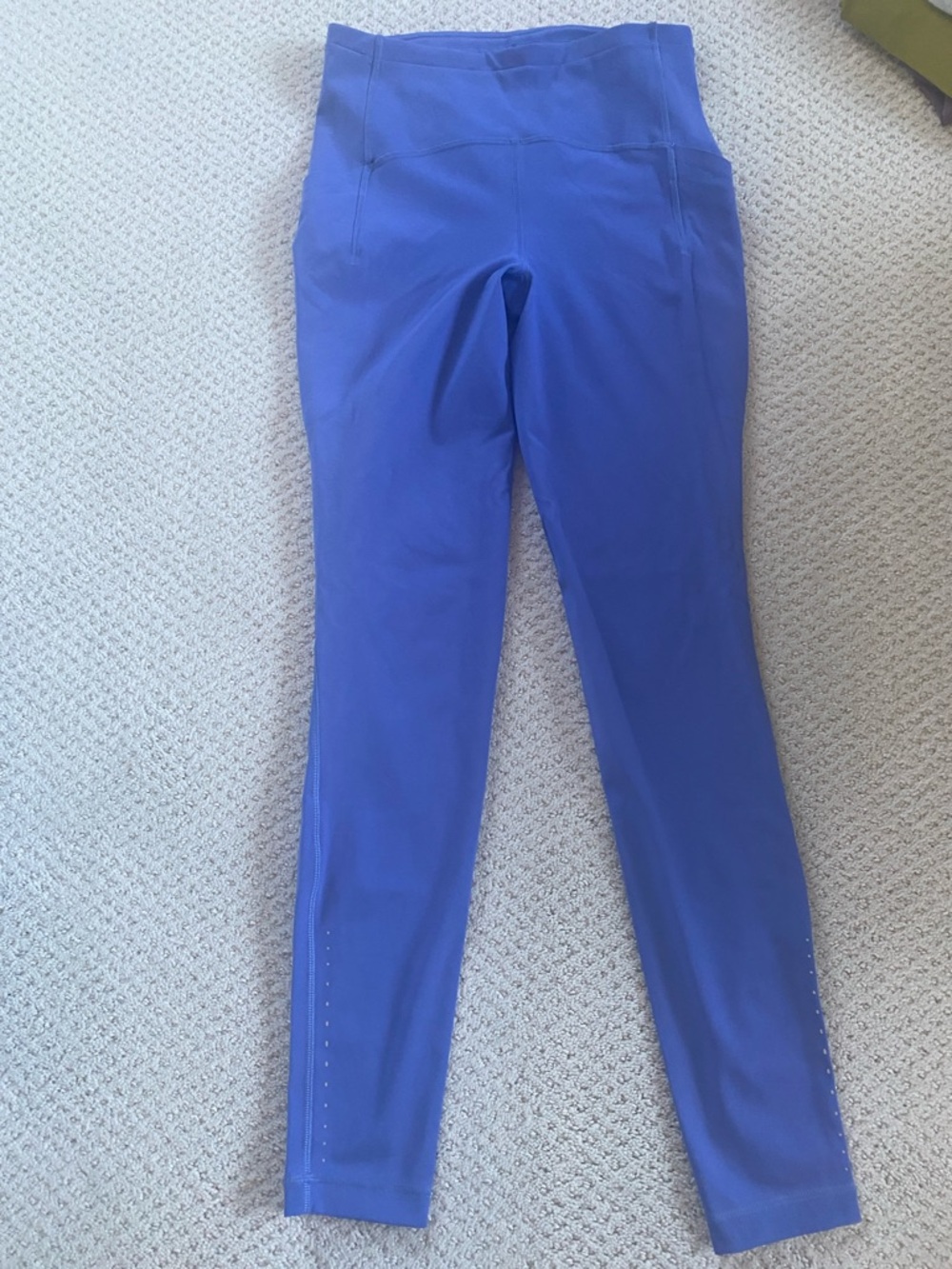 Lululemon Swift Speed leggings, size 6